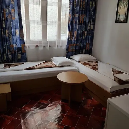 Guest Denitsa 3*