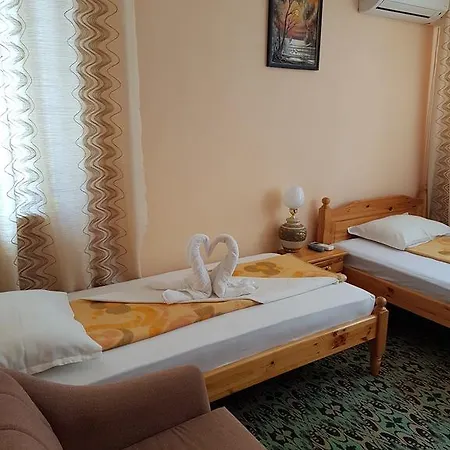 Penzion Guest Denitsa *